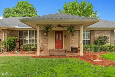 203 Kensington Avenue, Bossier City, LA 71111 - Photo 2
