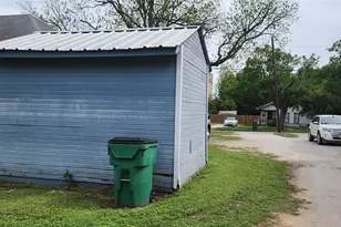 301 W Patterson Street W, Eastland, TX 76448 - Photo 24