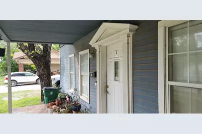 301 W Patterson Street W #2, Eastland, TX 76448 - Photo 2