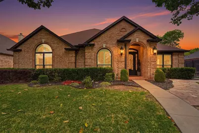 717 Saint Johns Drive, Mansfield, TX 76063 - Photo 2