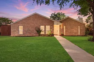 1317 Lark Ln, Lewisville, TX 75077 - Photo 1