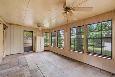 4137 Hiland Drive, Beverly Hills, TX 76711 - Photo 12