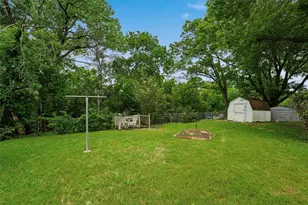 4137 Hiland Dr, Beverly Hills, TX 76711 - Photo 14