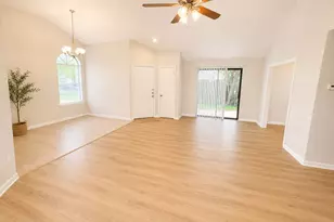 6816 Fire Hill Dr, Fort Worth, TX 76137 - Photo 4