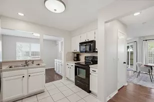 17820 Windflower Way, Dallas, TX 75252 - Photo 10