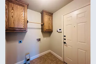 802 Wandering Court, Granbury, TX 76049 - Photo 6