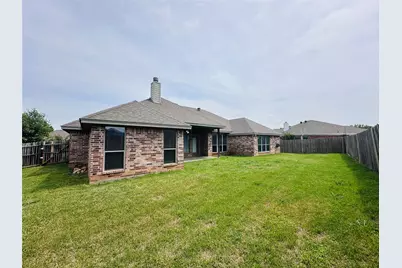 802 Wandering Court, Granbury, TX 76049 - Photo 18