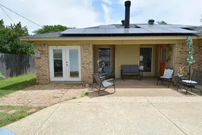 1306 Clearfield Drive, Cleburne, TX 76033 - Photo 4