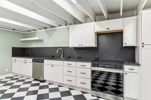 306 S Walton St, Dallas, TX 75226 - Photo 4