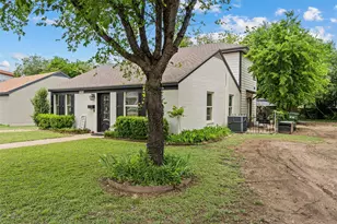 1205 N 17th St, Waco, TX 76707 - Photo 2