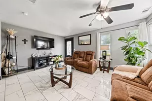 1205 N 17th St, Waco, TX 76707 - Photo 4