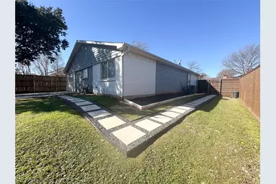 3016 Oakridge Drive, Bedford, TX 76021 - Photo 8