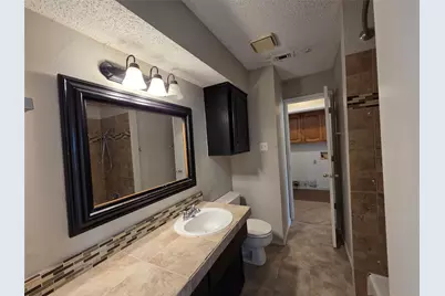 1613 S Bent Tree Trail, Grand Prairie, TX 75052 - Photo 10