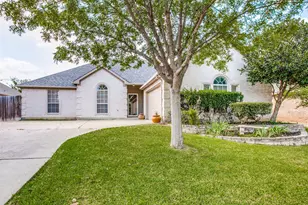 14 Enchanted Ct, Mansfield, TX 76063 - Photo 2