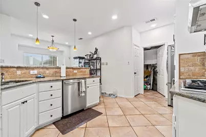 7305 Belmount Road, Rowlett, TX 75089 - Photo 12