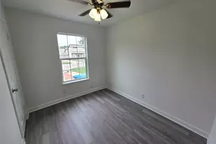 5010 Sunshine Dr, Fort Worth, TX 76105 - Photo 8