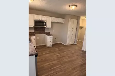 3402 Green Hill Drive, Arlington, TX 76014 - Photo 6