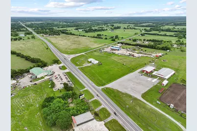 3301 S State Highway 121, Bonham, TX 75418 - Photo 36