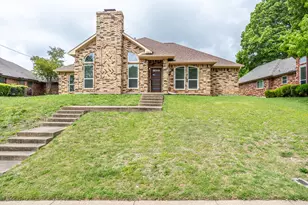 1815 Seabrook Dr, Duncanville, TX 75137 - Photo 2
