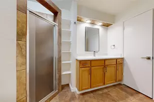 4610 Bellefontaine Ct, Arlington, TX 76017 - Photo 10