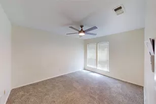 4610 Bellefontaine Ct, Arlington, TX 76017 - Photo 16