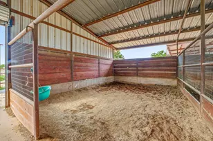305 Co Rd 483, Stephenville, TX 76401 - Photo 18