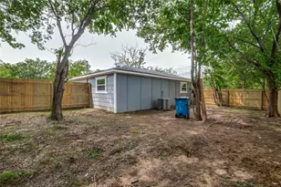 210 W Shelton St, Alvarado, TX 76009 - Photo 24