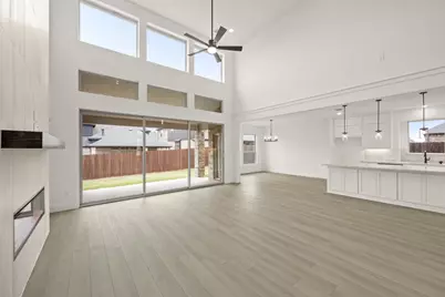 305 Lovett Lane, Burleson, TX 76028 - Photo 16
