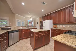 4730 Bayberry St, Flower Mound, TX 75028 - Photo 4