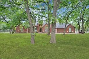 1507 Greenleaf Ct, Aledo, TX 76008 - Photo 2
