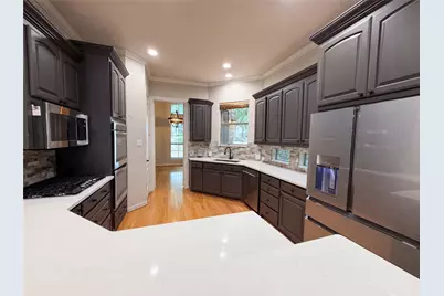 1309 Winding Brook Drive, Garland, TX 75044 - Photo 2