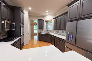 1309 Winding Brook Dr, Garland, TX 75044 - Photo 2