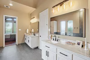 700 Briar Ridge Dr, Keller, TX 76248 - Photo 24