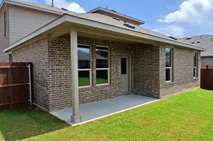 300 Perk St, Keene, TX 76059 - Photo 14
