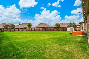 7600 Glenwick, The Colony, TX 75056 - Photo 6