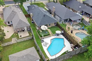3109 Emerald St, Bedford, TX 76021 - Photo 36