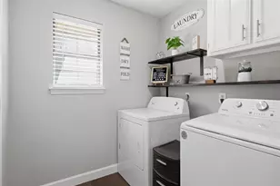 3109 Emerald St, Bedford, TX 76021 - Photo 32