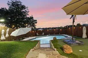 3109 Emerald St, Bedford, TX 76021 - Photo 2
