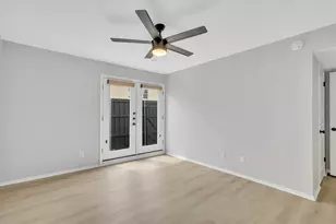 5926 Sandhurst Ln, Dallas, TX 75206 - Photo 20