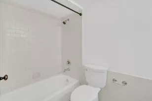 5926 Sandhurst Ln, Dallas, TX 75206 - Photo 22