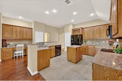 6512 Canyon Crest Drive, McKinney, TX 75071 - Photo 10