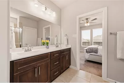 4727 Bluffview Drive, Haltom City, TX 76137 - Photo 20