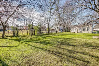 691 Meadow Park Drive, White Settlement, TX 76108 - Photo 22