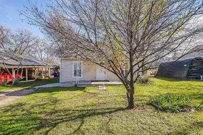 691 Meadow Park Drive, White Settlement, TX 76108 - Photo 4