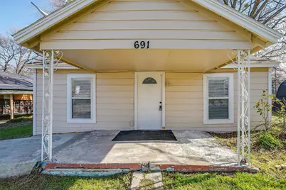 691 Meadow Park Drive, White Settlement, TX 76108 - Photo 1