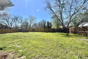 2508 S Center Street S, Arlington, TX 76014 - Photo 16