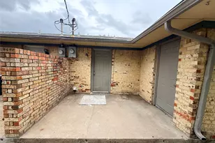 1413 Blackwell Dr, Irving, TX 75061 - Photo 14