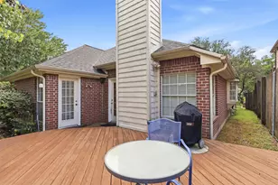 2638 Hidden Ridge Dr, Arlington, TX 76006 - Photo 22