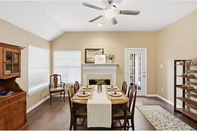 2638 Hidden Ridge Drive, Arlington, TX 76006 - Photo 4