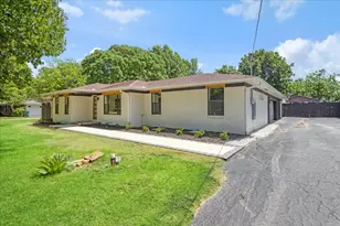 4166 W Houston St, Sherman, TX 75092 - Photo 2